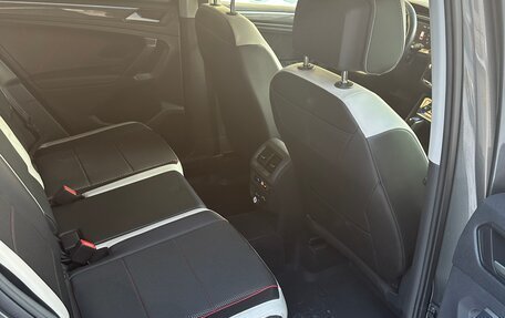 Volkswagen Tiguan II, 2022 год, 3 400 000 рублей, 13 фотография