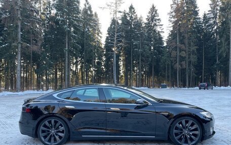 Tesla Model S I, 2013 год, 2 300 000 рублей, 10 фотография
