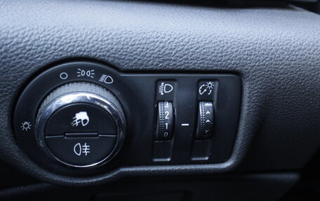 Opel Astra J, 2012 год, 800 000 рублей, 11 фотография