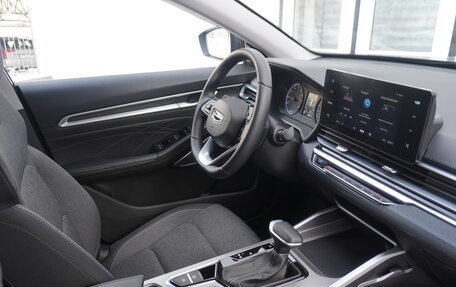 Geely Emgrand, 2024 год, 2 190 000 рублей, 11 фотография