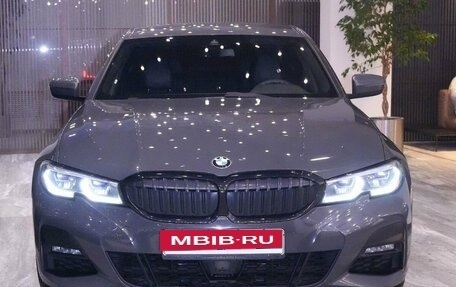 BMW 3 серия, 2019 год, 4 100 000 рублей, 3 фотография