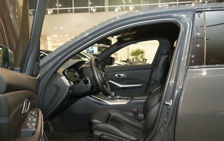 BMW 3 серия, 2019 год, 4 100 000 рублей, 11 фотография