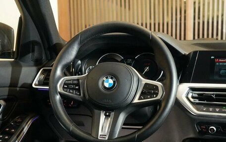 BMW 3 серия, 2019 год, 4 100 000 рублей, 17 фотография