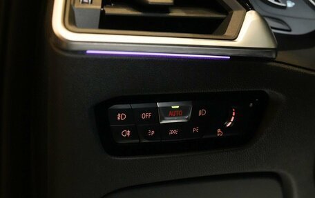 BMW 3 серия, 2019 год, 4 100 000 рублей, 27 фотография