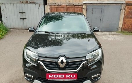 Renault Logan II, 2021 год, 1 300 000 рублей, 2 фотография