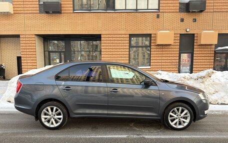 Skoda Rapid I, 2015 год, 900 000 рублей, 7 фотография