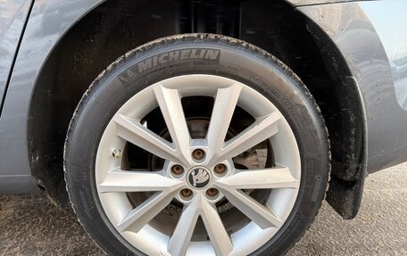 Skoda Rapid I, 2015 год, 900 000 рублей, 14 фотография