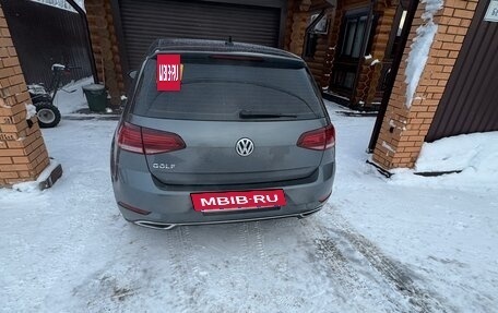 Volkswagen Golf VIII, 2021 год, 2 050 000 рублей, 2 фотография