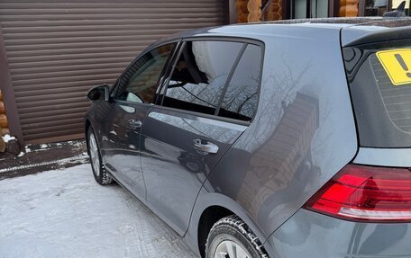 Volkswagen Golf VIII, 2021 год, 2 050 000 рублей, 17 фотография