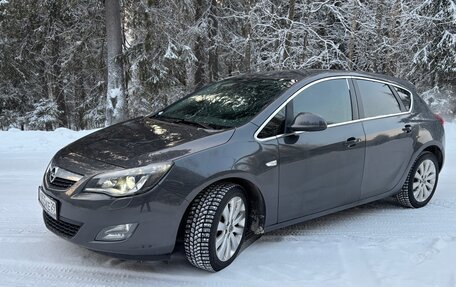 Opel Astra J, 2012 год, 900 000 рублей, 4 фотография