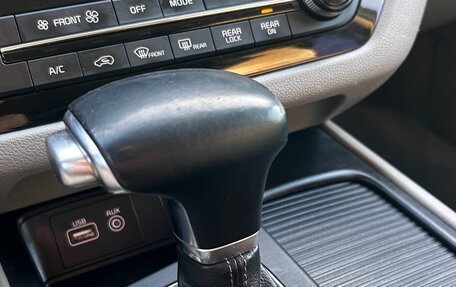 KIA Carnival III, 2017 год, 2 250 000 рублей, 18 фотография