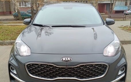 KIA Sportage IV рестайлинг, 2020 год, 2 850 000 рублей, 4 фотография