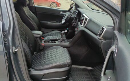 KIA Sportage IV рестайлинг, 2020 год, 2 850 000 рублей, 16 фотография