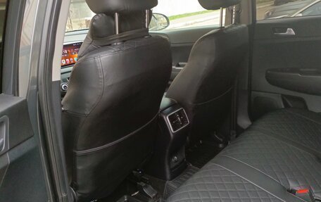 KIA Sportage IV рестайлинг, 2020 год, 2 850 000 рублей, 17 фотография