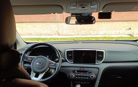 KIA Sportage IV рестайлинг, 2020 год, 2 850 000 рублей, 24 фотография