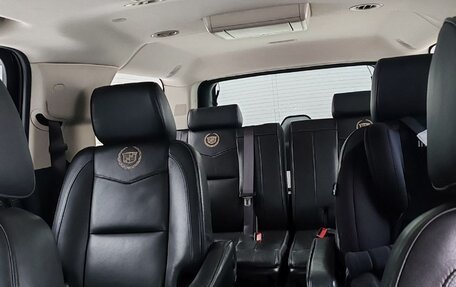 Cadillac Escalade III, 2012 год, 3 150 000 рублей, 16 фотография