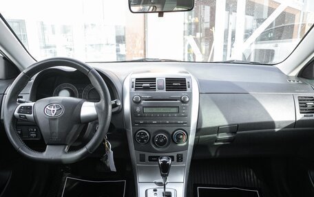 Toyota Corolla, 2012 год, 989 000 рублей, 14 фотография