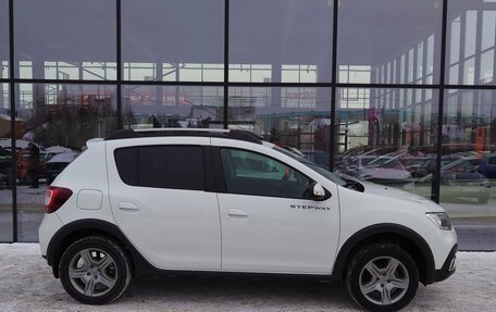 Renault Sandero II рестайлинг, 2022 год, 1 270 000 рублей, 5 фотография