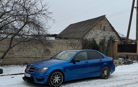 Mercedes-Benz C-Класс, 2011 год, 1 350 000 рублей, 2 фотография