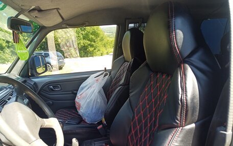 Mitsubishi Pajero III рестайлинг, 1994 год, 450 000 рублей, 9 фотография