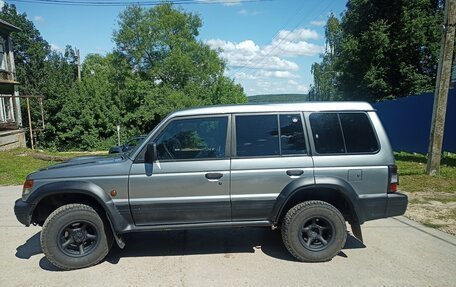 Mitsubishi Pajero III рестайлинг, 1994 год, 450 000 рублей, 28 фотография
