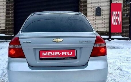 Chevrolet Aveo III, 2010 год, 385 000 рублей, 3 фотография