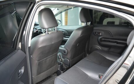 Toyota Aqua I, 2019 год, 1 330 000 рублей, 13 фотография