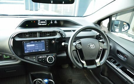 Toyota Aqua I, 2019 год, 1 330 000 рублей, 18 фотография