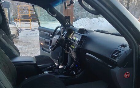 Toyota Land Cruiser Prado 120 рестайлинг, 2008 год, 1 850 000 рублей, 10 фотография