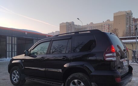 Toyota Land Cruiser Prado 120 рестайлинг, 2008 год, 1 850 000 рублей, 15 фотография