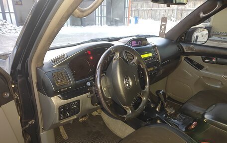 Toyota Land Cruiser Prado 120 рестайлинг, 2008 год, 1 850 000 рублей, 7 фотография