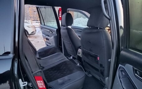 Toyota Land Cruiser Prado 120 рестайлинг, 2008 год, 1 850 000 рублей, 8 фотография