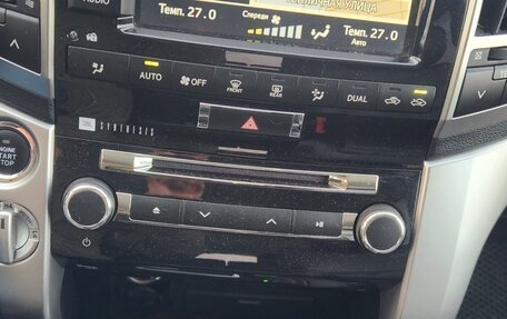 Toyota Land Cruiser 200, 2014 год, 6 500 000 рублей, 8 фотография