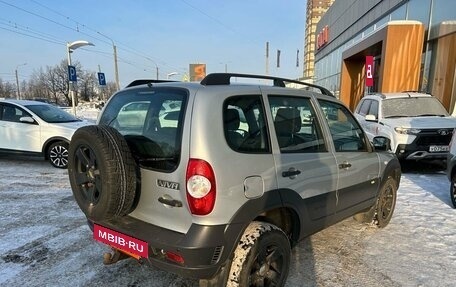 Chevrolet Niva I рестайлинг, 2018 год, 565 000 рублей, 4 фотография
