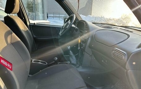 Chevrolet Niva I рестайлинг, 2018 год, 565 000 рублей, 6 фотография