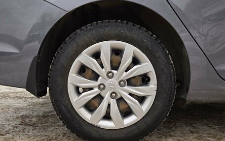 Hyundai Solaris II рестайлинг, 2017 год, 1 200 000 рублей, 13 фотография