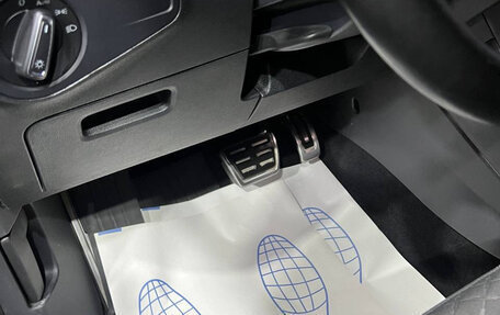 Volkswagen Tiguan II, 2018 год, 2 420 000 рублей, 14 фотография