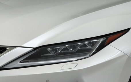 Lexus RX IV рестайлинг, 2019 год, 5 300 000 рублей, 10 фотография