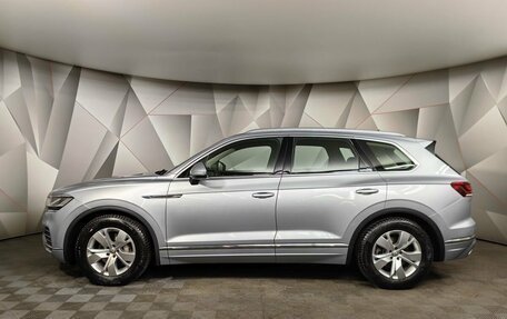 Volkswagen Touareg III, 2019 год, 5 240 000 рублей, 5 фотография