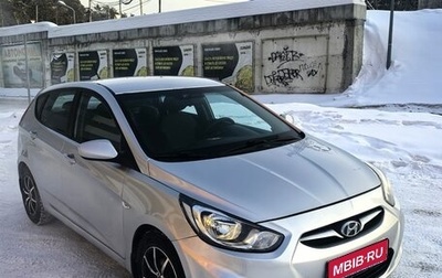 Hyundai Solaris II рестайлинг, 2011 год, 850 000 рублей, 1 фотография