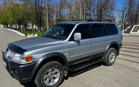 Mitsubishi Pajero Sport II рестайлинг, 2005 год, 1 200 000 рублей, 18 фотография