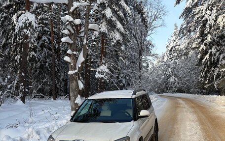 Skoda Yeti I рестайлинг, 2012 год, 730 000 рублей, 2 фотография