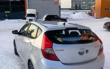 Hyundai Solaris II рестайлинг, 2011 год, 850 000 рублей, 9 фотография