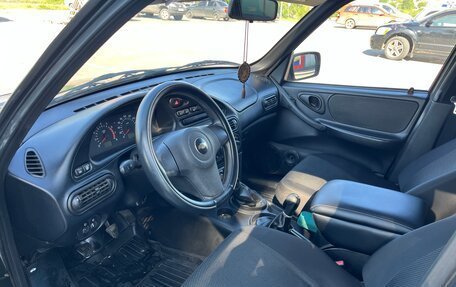 Chevrolet Niva I рестайлинг, 2012 год, 585 000 рублей, 2 фотография