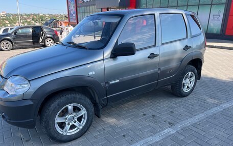 Chevrolet Niva I рестайлинг, 2012 год, 585 000 рублей, 5 фотография