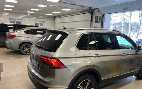 Volkswagen Tiguan II, 2017 год, 2 990 000 рублей, 5 фотография