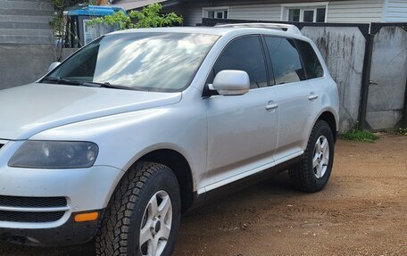 Volkswagen Touareg III, 2004 год, 999 999 рублей, 9 фотография