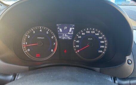 Hyundai Solaris II рестайлинг, 2011 год, 699 000 рублей, 6 фотография