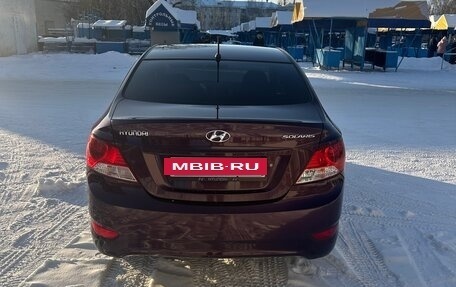 Hyundai Solaris II рестайлинг, 2011 год, 699 000 рублей, 4 фотография