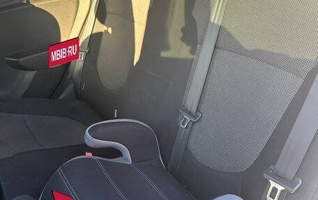 Hyundai Solaris II рестайлинг, 2011 год, 699 000 рублей, 9 фотография